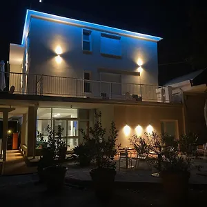Acquaviva Experience *** San Vincenzo