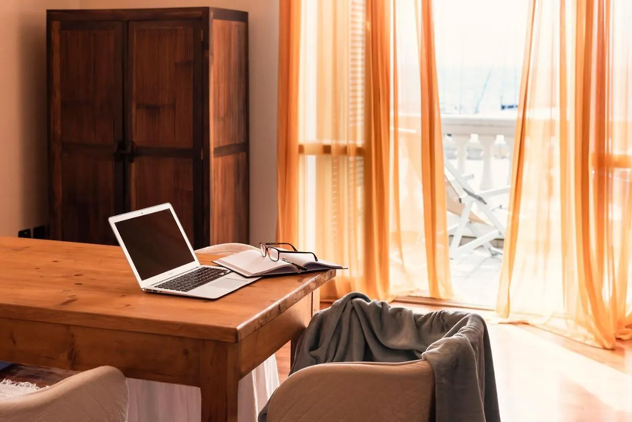 Aparthotel Residenza Santa Cecilia San Vincenzo 3*,
