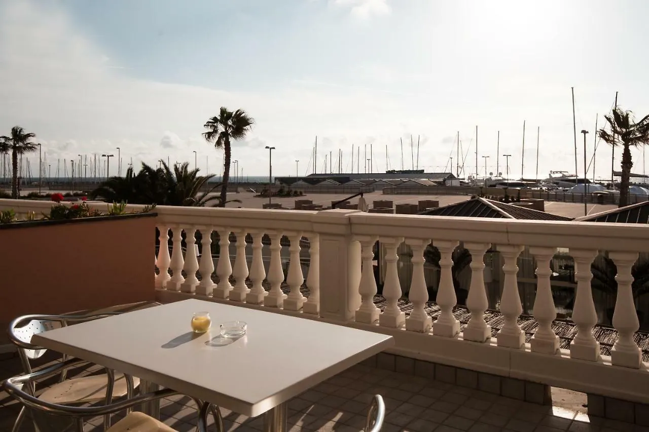 Aparthotel Residenza Santa Cecilia San Vincenzo 3*,